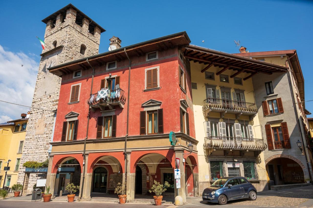 Casa Del Sole Apartment Pisogne Bagian luar foto